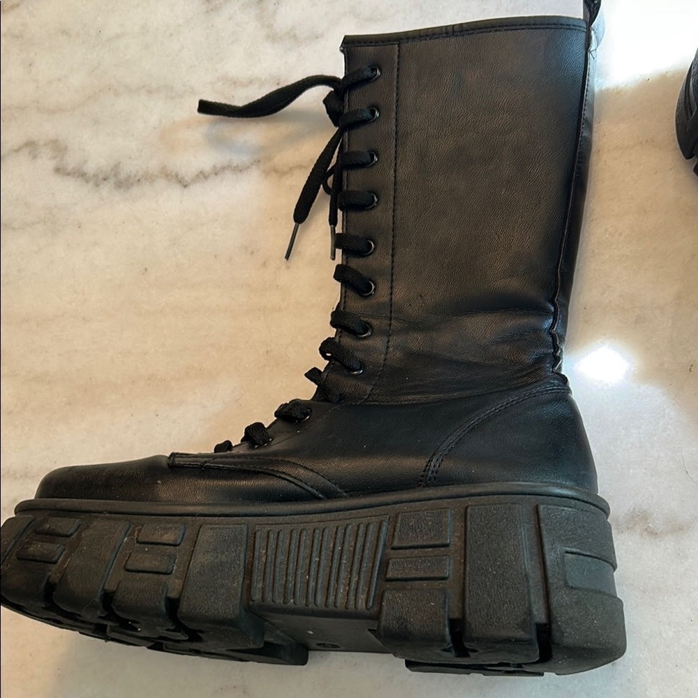 Asos Design Mate Battle Boots on High Platform Black Platform Combat Boots US 7